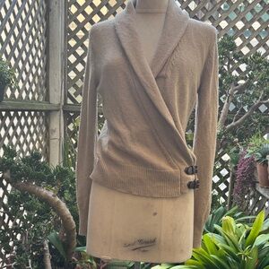 Brooks Brothers Women's Tan Wrap Sweater. Size Medium. Cashmere & wool blend